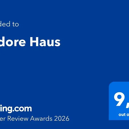 Cadore Haus 3*